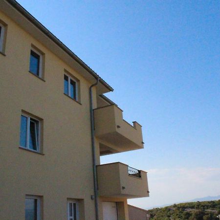 Apartmani Marin Vrbnik Eksteriør billede