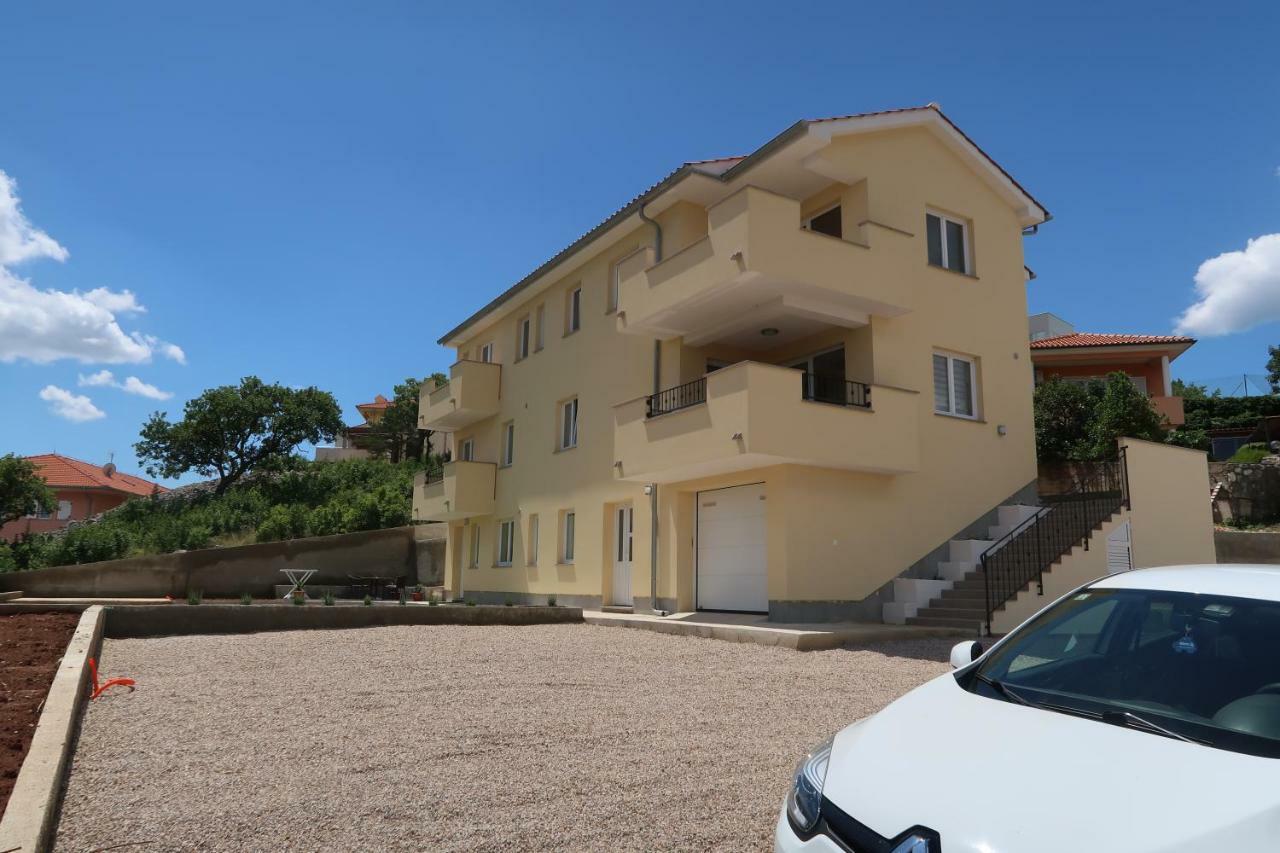 Apartmani Marin Vrbnik Eksteriør billede